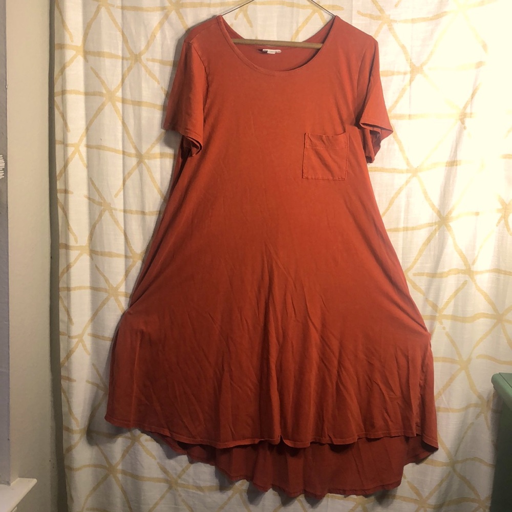 Medium LuLaRoe Burnt Orange Dress Hi-Lo